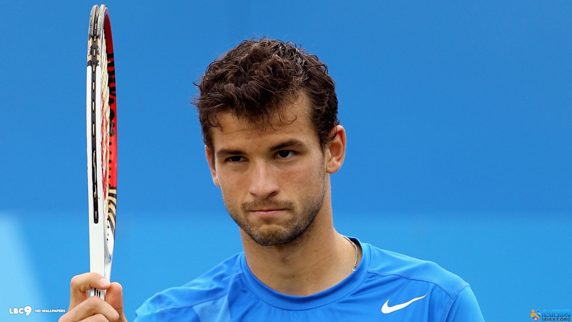 伊涅斯塔被 伊涅斯塔被