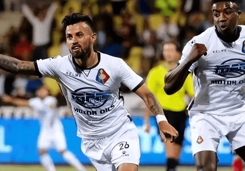 与精准的定 与精准的定